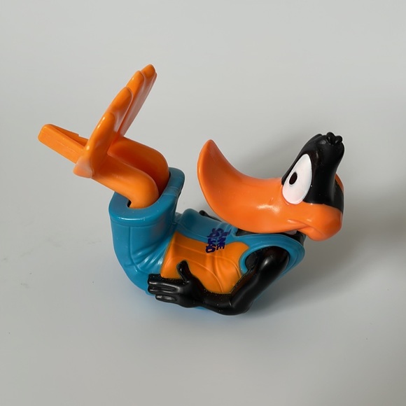 3/$10, happy meal toy lot Daffy duck, Wile E. Coyote, Yosemite Sam Looney Tunes - Picture 4 of 4